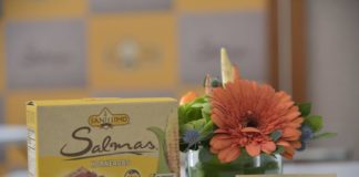 Saníssimo presenta las nuevas galletas salmas revista economia