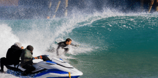 Corona celebró, en el Surf Ranch, la llegada de Lucca Mesinas a la elite del surf mundial
