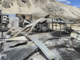 MINEROS ILEGALES DESTRUYEN CAMPAMENTO DE EXPLORACIÓN EN APURÍMAC