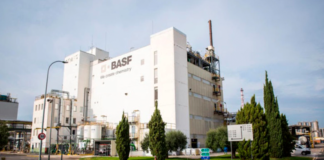 BASF ofrece productos químicos intermedios con una huella de carbono inferior a la media del mercado mundial