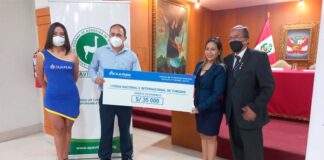 Caja Piura firma alianza estratégica con APAVIT para fomentar el turismo.