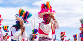 PROMPERÚ: el Día Mundial del Turismo se celebró a orillas del Lago Titicaca.