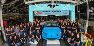 Ford fabrica el Mustang Mach-E número 150,000.