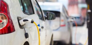 Venta de vehículos electrificados cierra con cifra histórica el 2022