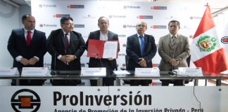 MINEM y ACCIONA firman contratos de concesión de proyectos eléctricos Ica–Poroma y Cáclic-Jaén adjudicados por PROINVERSIÓN