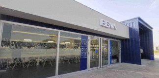 BBVA inaugura su primera oficina financiera de construcción modular sostenible