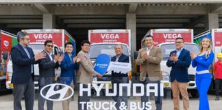 Hyundai Camiones & Buses entrega flota de 10 camiones HD35 a Corporación Vega