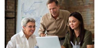 Solo el 44% de las familias empresarias en Perú ha sobrevivido una transición de primera a segunda generación