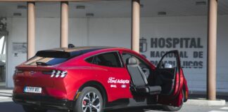 FORD ADAPTA: Simulador de manejo brinda soporte a personas con limitaciones físicas