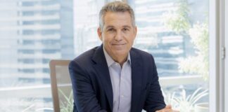 Los smartphones plegables crecen a un ritmo rápido e impulsan la innovación en el mercado de dispositivos móviles