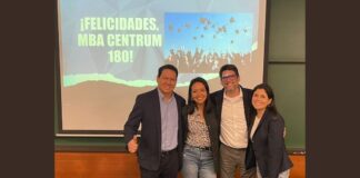 Alumnos del MBA de Centrum PUCP ganaron concurso internacional en educación digital