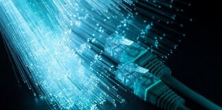 Cableado de Cobre vs. Fibra Óptica en Proyectos de TI ¿Quién es quién en conectividad?