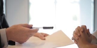 Cinco consejos para comenzar a construir un historial crediticio positivo
