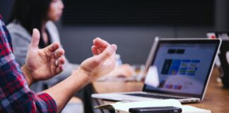 Conciencia social, Super Real Fake Ads y videos largos: estas son algunas de las tendencias en comunicación para el 2024