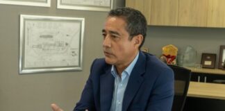 Luis Rivera: Ahora tenemos un ministro de Energía y Minas que entiende la importancia del capital privado