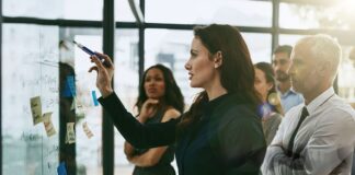 La importancia de la cultura DEI para crear equipos de alto rendimiento en las organizaciones peruanas