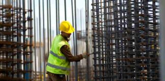 Advierten que quiebre en la industria del acero en Chile golpeará al rubro de la construcción