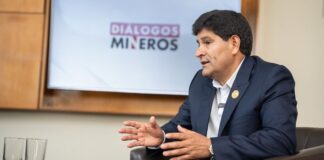 Gobernador regional de Arequipa estima que este año podría darse luz verde a proyectos Tía María y Zafranal