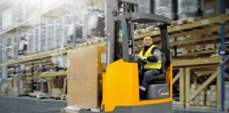 ¿Sabes cómo mejorar la ergonomía y la salud de los operadores que trabajan en tu empresa?
