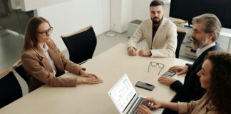 La automatización y la IA impulsan la reducción de la mora del mercado financiero en el Perú
