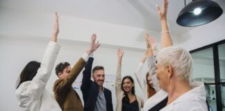 Estrategias para promover la inclusión laboral y tener equipos más diversos
