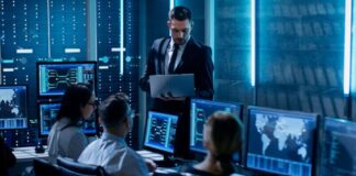 Experian explica cómo la educación tecnológica puede proteger a los usuarios y negocios en línea