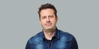 LLYC nombra a Americo Vizer nuevo South Latam Creative Director