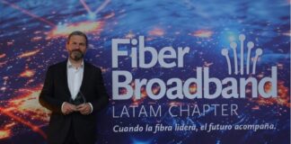 WOW recibe premio ‘Operador del Año’ por su labor en la instalación de redes de fibra óptica en regiones