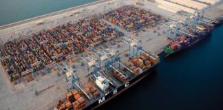 Emiratos Árabes Unidos prohíbe acceso a sus puertos a buques con bandera de Suazilandia