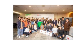 Semillas para el Futuro en Perú: Estudiantes universitarios inician su formación en tecnología