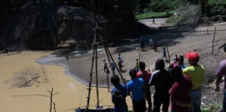 Mientras empresarios buscan inversiones en el extranjero, la minería ilegal sigue atacando en Perú