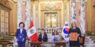 El Perú y Corea firman acuerdo para la implementación de certificación electrónica en el comercio de productos pesqueros