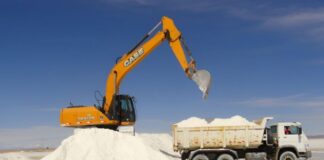 Minem destaca desafíos para la explotación de litio y anunció análisis de la normativa técnica