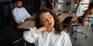 Empresas priorizan poco la salud mental pese al aumento de riesgos organizacionales