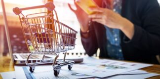 Perfil del comprador online peruano: prioriza el móvil, gasta en promedio US$55 y compra desde redes sociales