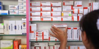 Familias peruanas gastan en promedio S/1.500 al año en medicamentos
