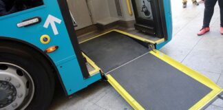 Plan para rescatar el transporte urbano e implementar buses con rampa