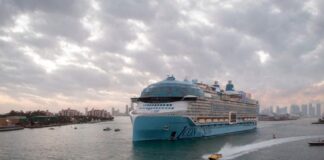El crucero más grande del mundo surca el mar por primera vez y alista operaciones para 2026