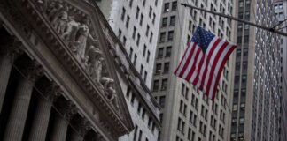 EE. UU. sorprende con PIB de 3,8% mientras Trump desata nueva ola de aranceles