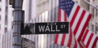 Wall Street modera avances tras recorte de tasas de la Fed; IA y energía marcan la agenda global