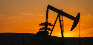 Producción de petróleo en Perú crece 14% en octubre, según la SPH