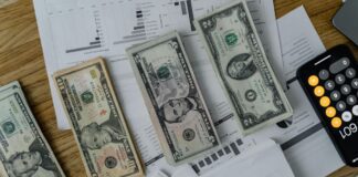 Precio del dólar cerrará el año entre 3.60 y 3.80, según el análisis de VT Markets