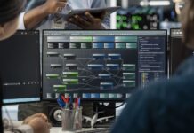 El futuro laboral en Perú: La automatización libera el potencial humano, no lo reemplaza