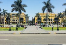 Perú aún no recupera su turismo: llegada de visitantes extranjeros sigue 22% por debajo de niveles de 2019