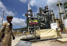 Ecuador, un país petrolero al borde de depender de combustibles importados
