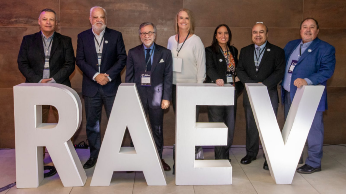 REVISTA ECONOMIA - 2025-12-23T105738.598