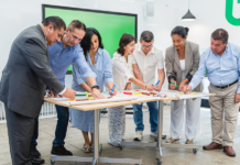 La región ignora a su mayor fuerza laboral: los 50+ siguen enfrentando barreras estructurales para trabajar y emprender