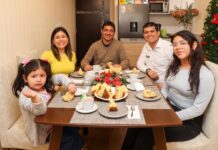 Navidad con casa propia: beneficiarios del Crédito Mivivienda celebran su primera Nochebuena en familia