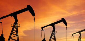 Producción de petróleo en Perú cae 19% en noviembre, mientras el gas natural sube ligeramente