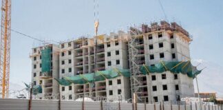 Multas millonarias revelan las grietas del boom inmobiliario en el Perú